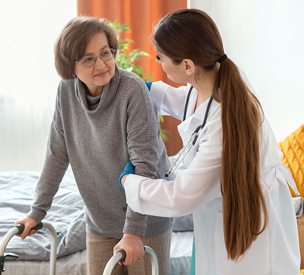 Primary Health Partners physician providing hands-on Direct Primary Care support for an elderly patient